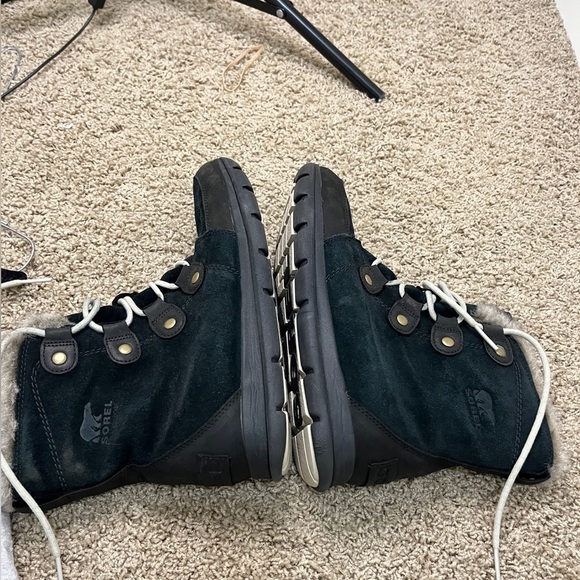 Sorel Explorer Joan Black/ Stone High Top leather boots sz 10 - Picture 12 of 16